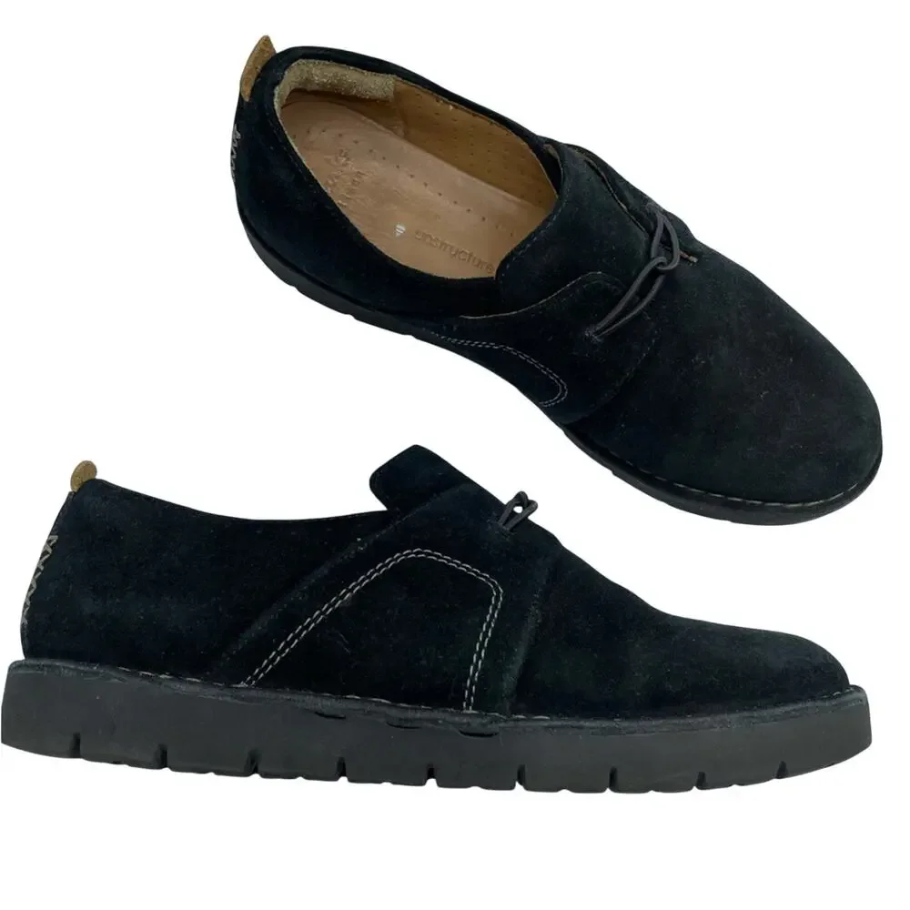 Clarks artisan black